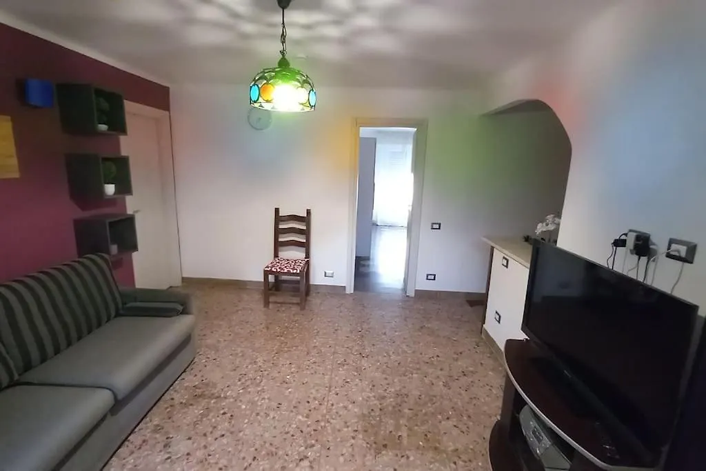 Tradate Centro -150Mt Dalla Stazione Ferrovie Nord Italy